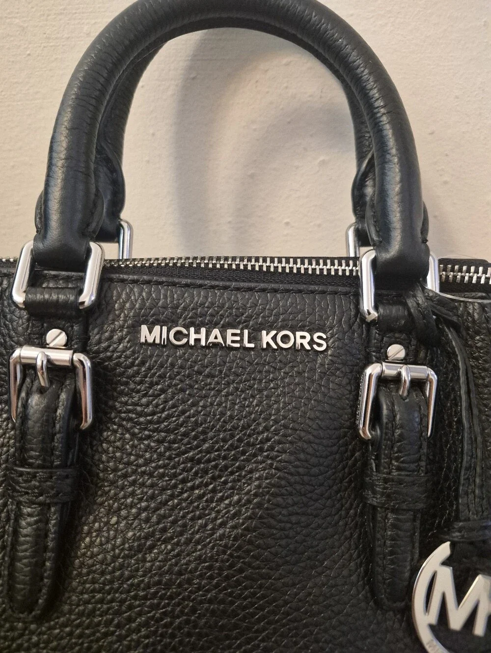 NWT Micheal Kors Bag W/ Crossbody Strap